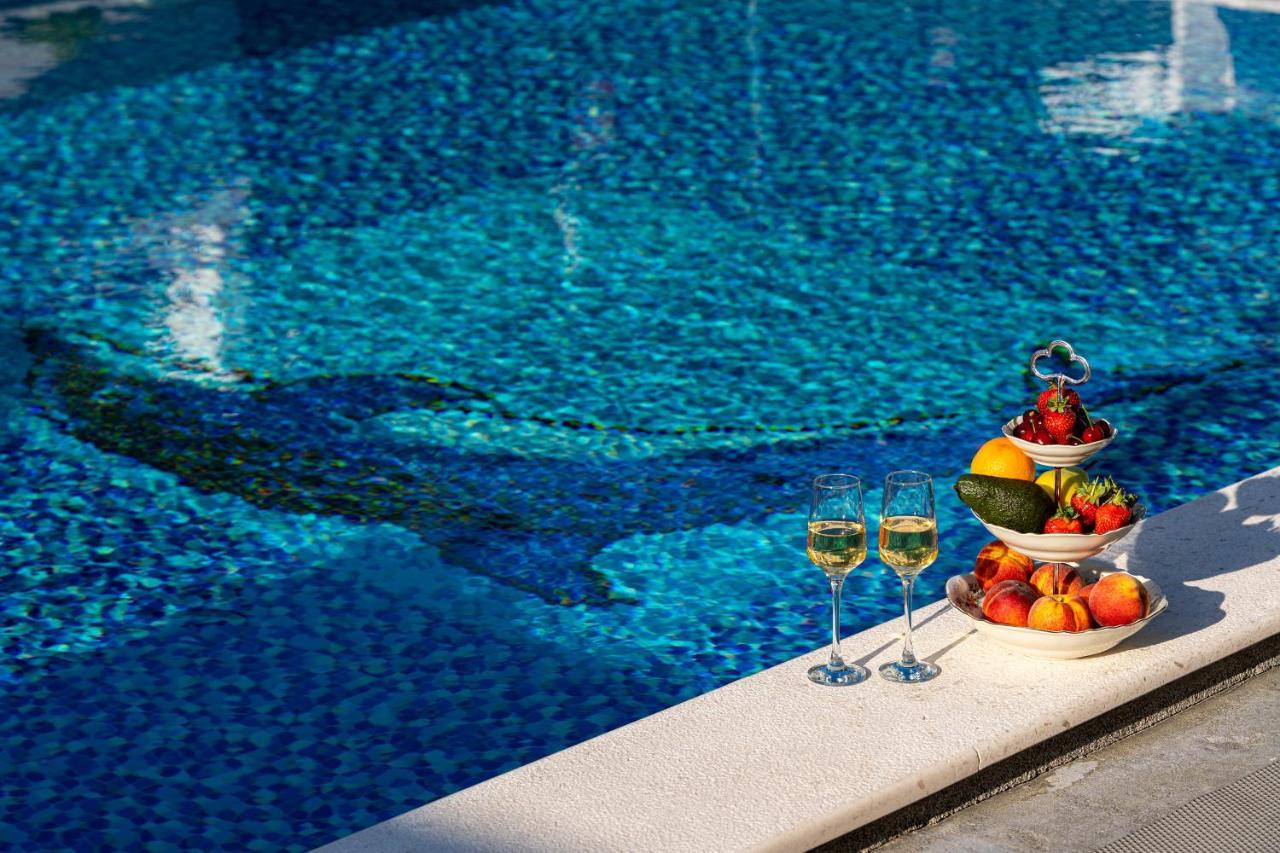 Delfin Apartments Sutomore Ngoại thất bức ảnh