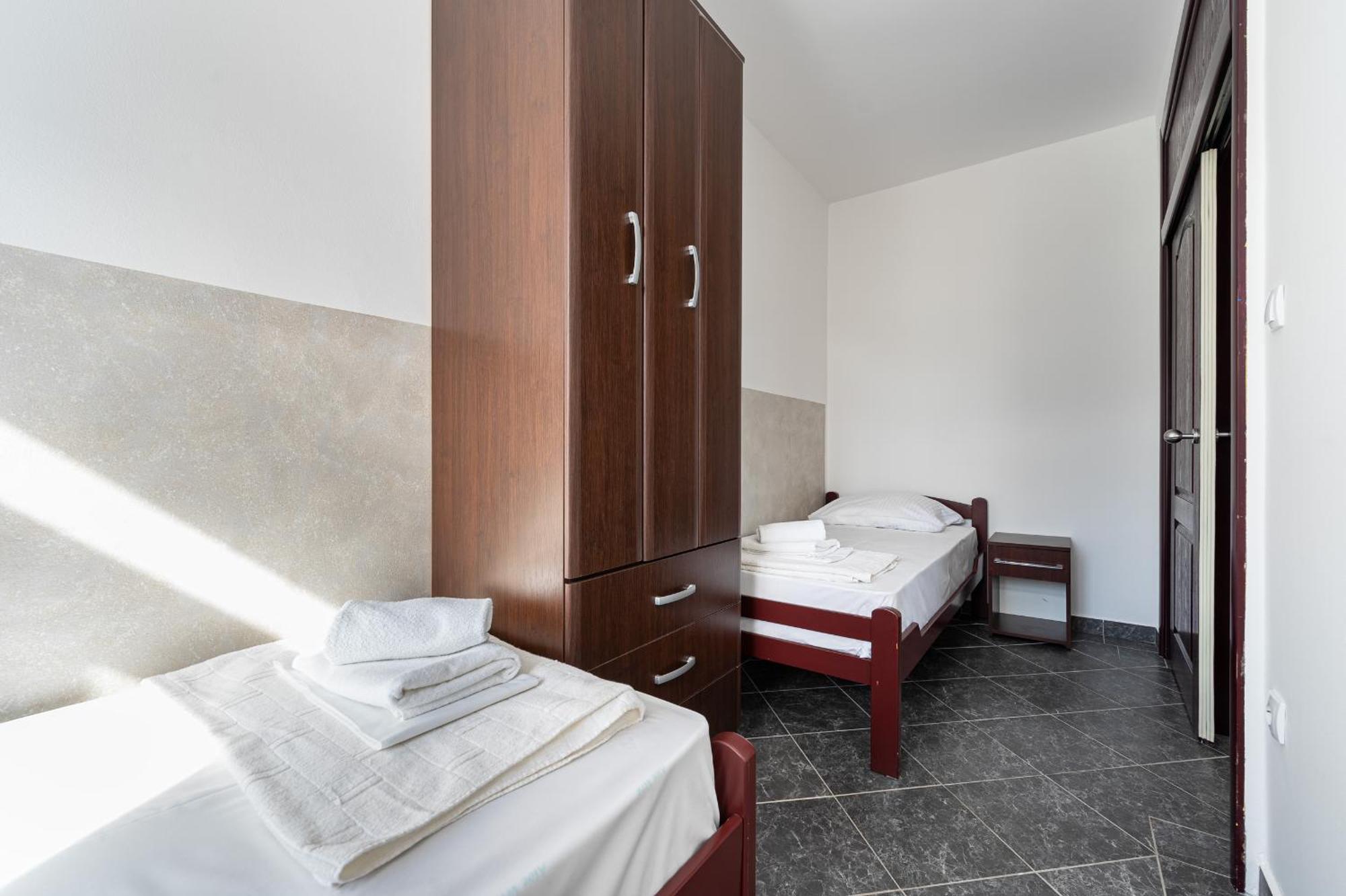 Delfin Apartments Sutomore Ngoại thất bức ảnh